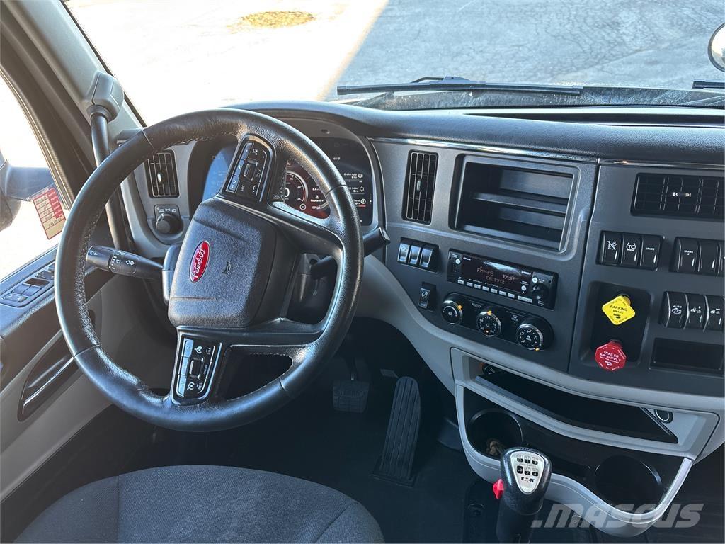 Peterbilt 579 Trekkers