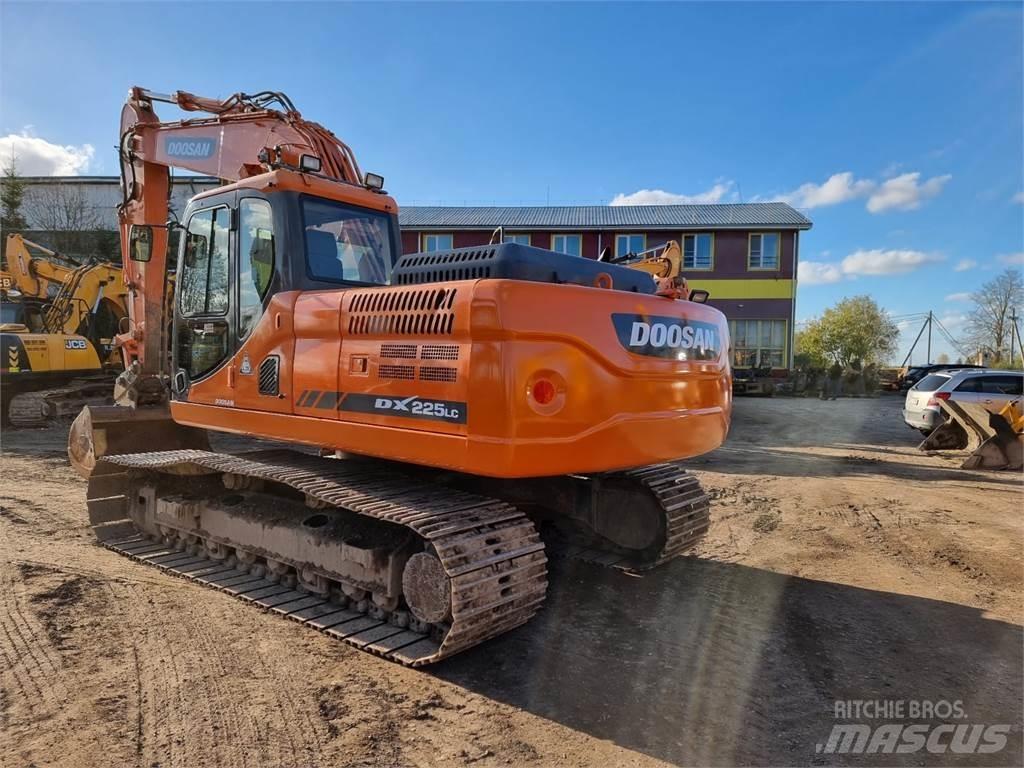 Doosan DX 225LC-3 Rupsgraafmachines