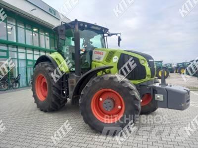 CLAAS Axion 850 Tractoren