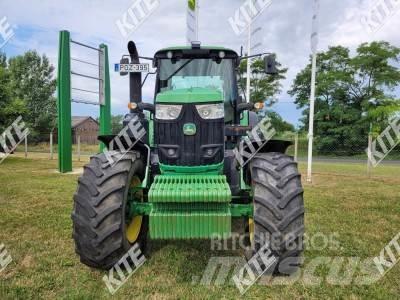 John Deere 6175M Tractoren