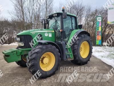 John Deere 7430 Tractoren