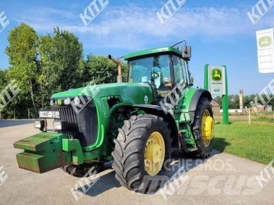 John Deere 8220 Tractoren