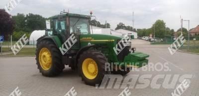 John Deere 8310 Tractoren