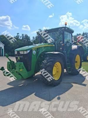 John Deere 8370R Tractoren