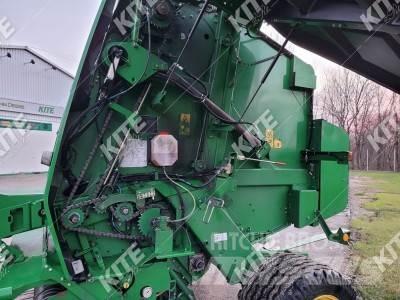 John Deere 854 Ronde-balenpersen