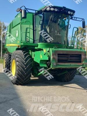John Deere C670 2WD Maaidorsmachines