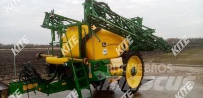 John Deere M740/27M Getrokken spuitmachines