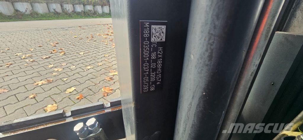 Linde H 30 T-02 LPG heftrucks