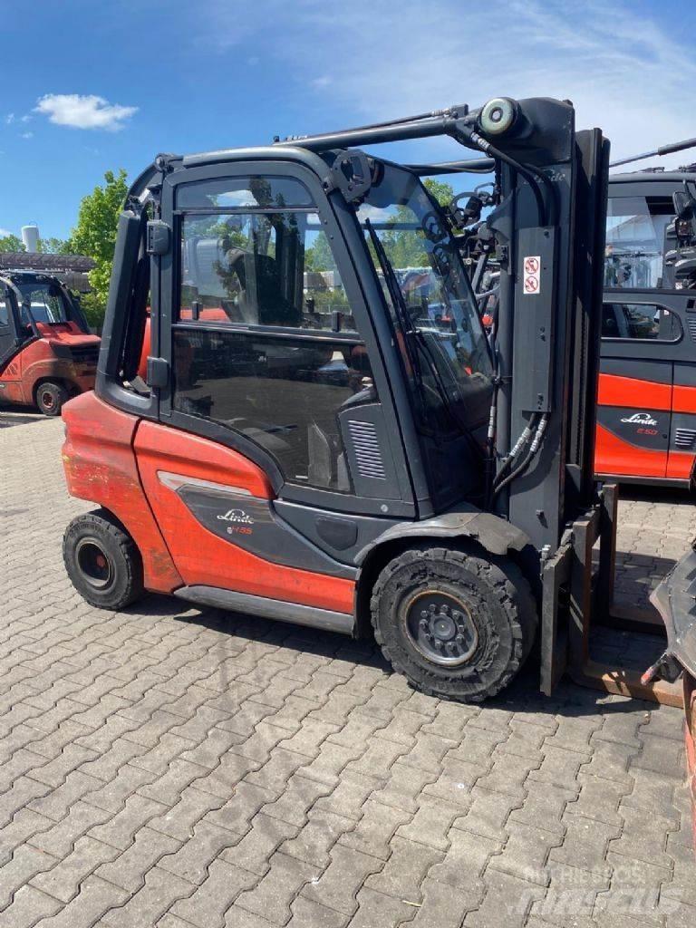 Linde H 35 T-01 LPG heftrucks