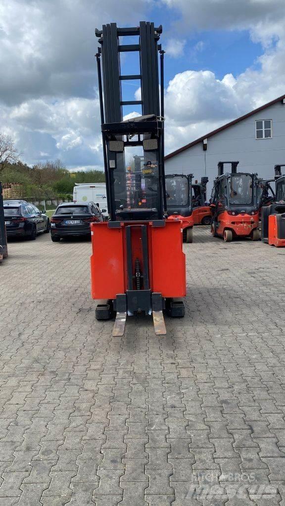 Linde V 12-02 Orderpicker voor hoog niveau