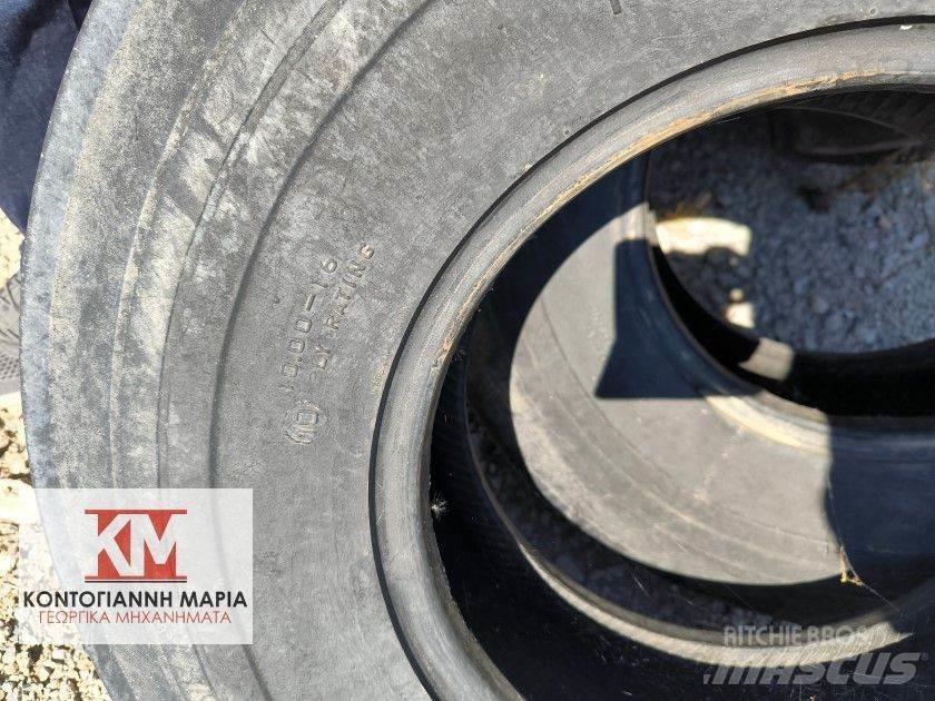 Firestone 10.00-16 Banden, wielen en velgen