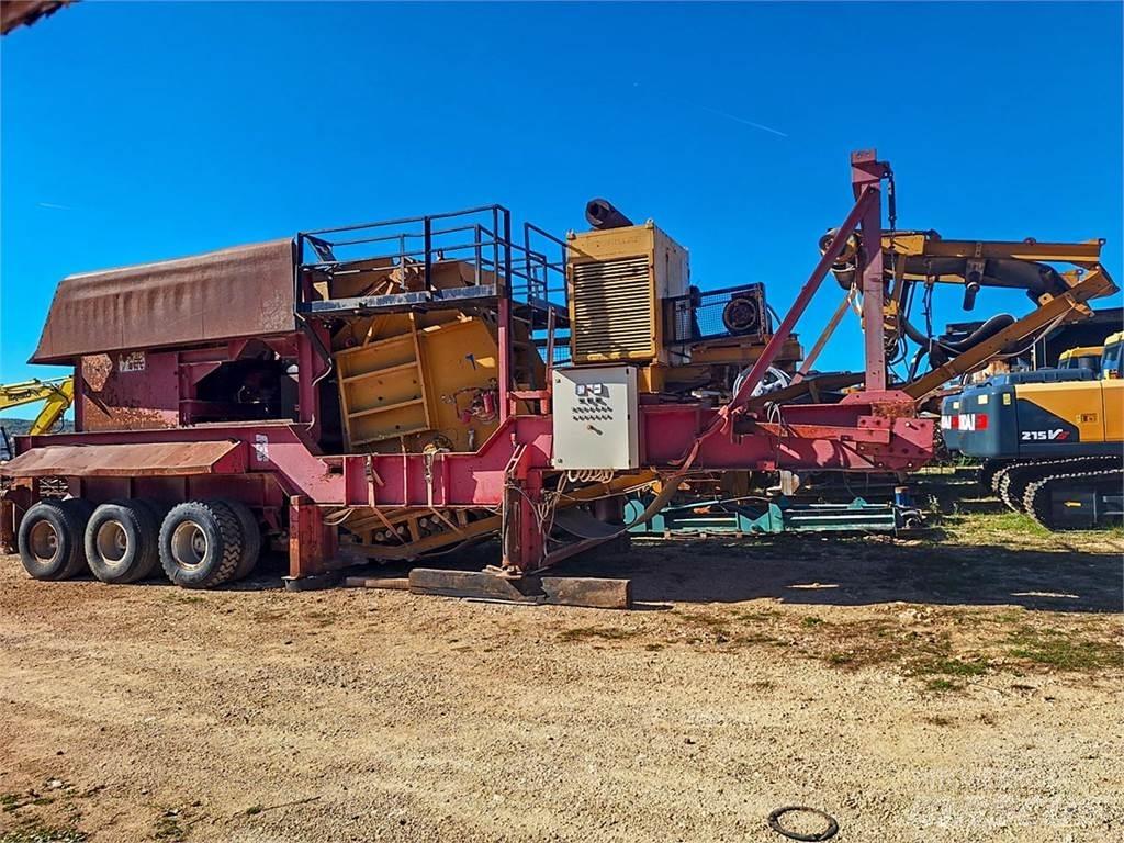 Brown LEROX 1050x850 Mobile crushers