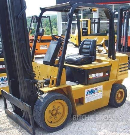 CAT G30S-2 LPG heftrucks