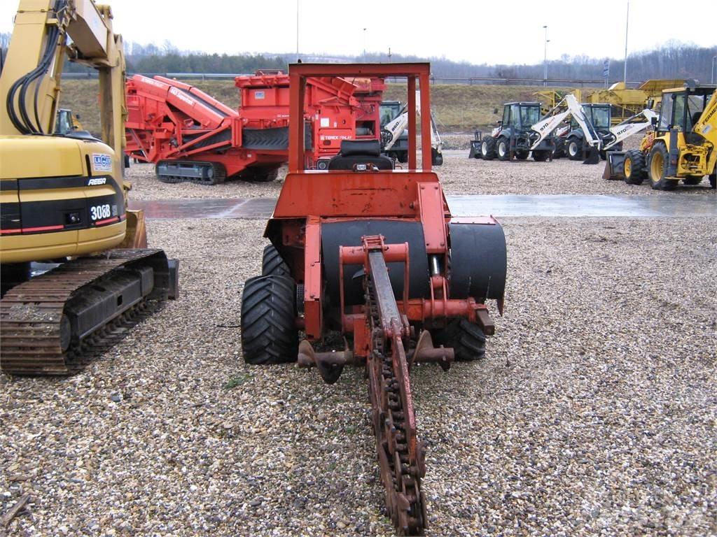 Ditch Witch 6510 DD Sleuvengravers
