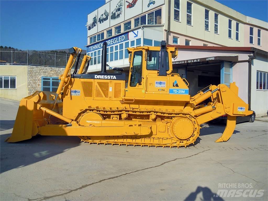 Dressta TD-25M Rupsdozers