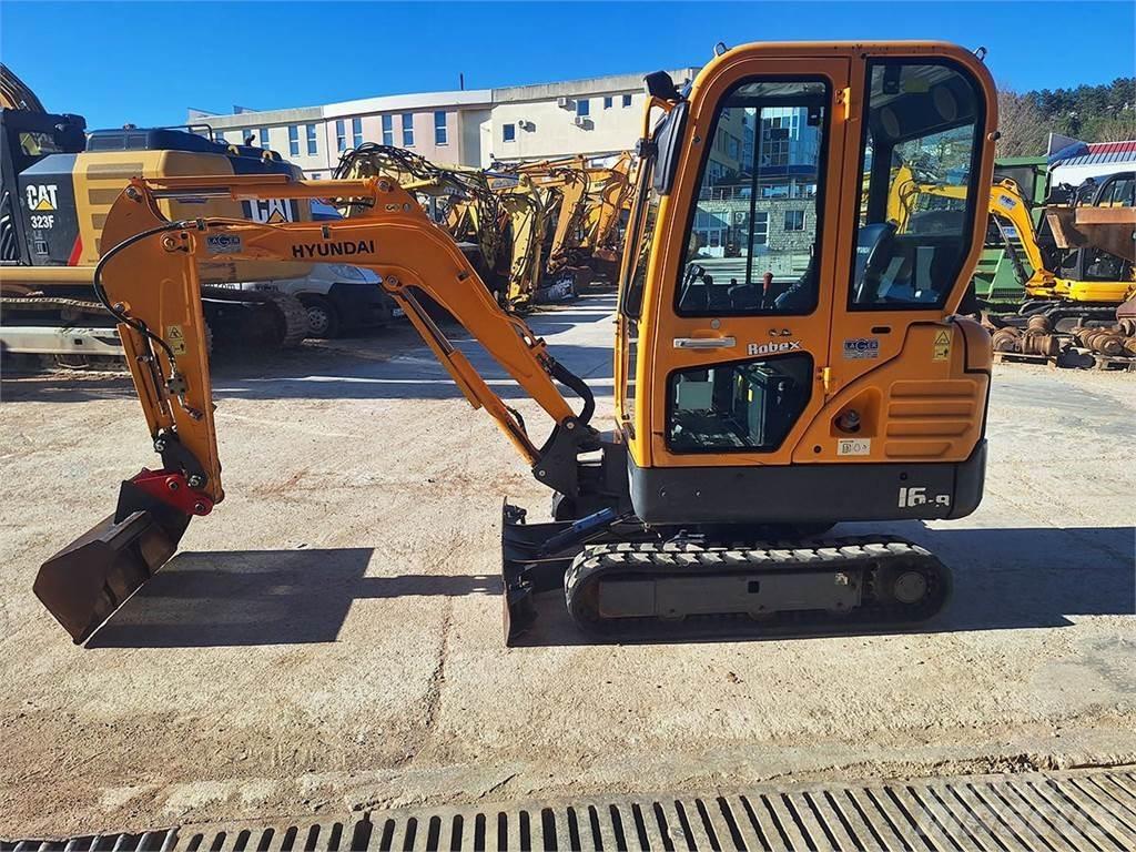 Hyundai 16-9 Minigraafmachines < 7t