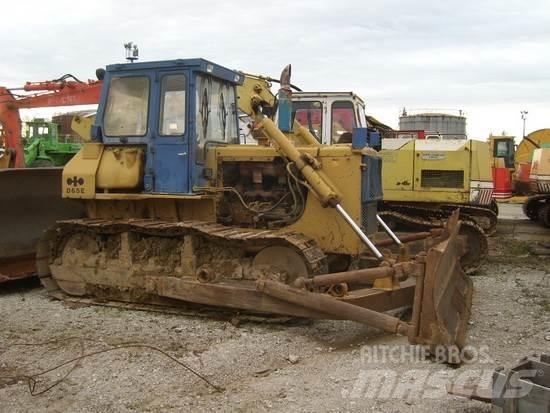 Komatsu D65E-8 Rupsdozers