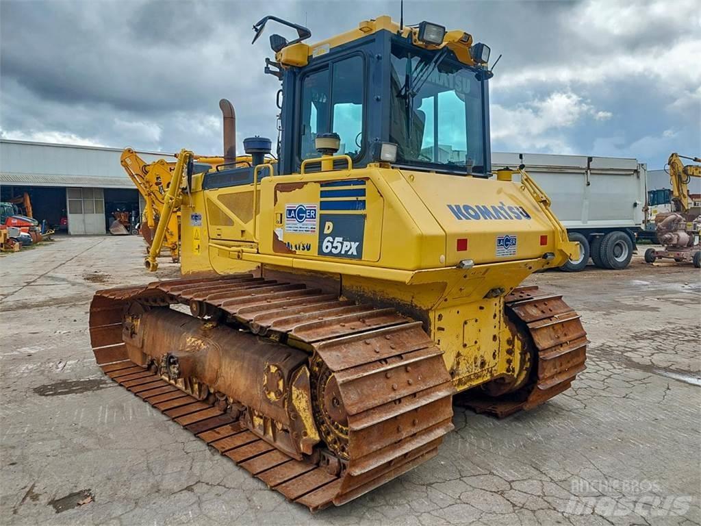 Komatsu D65PX-17 Rupsdozers