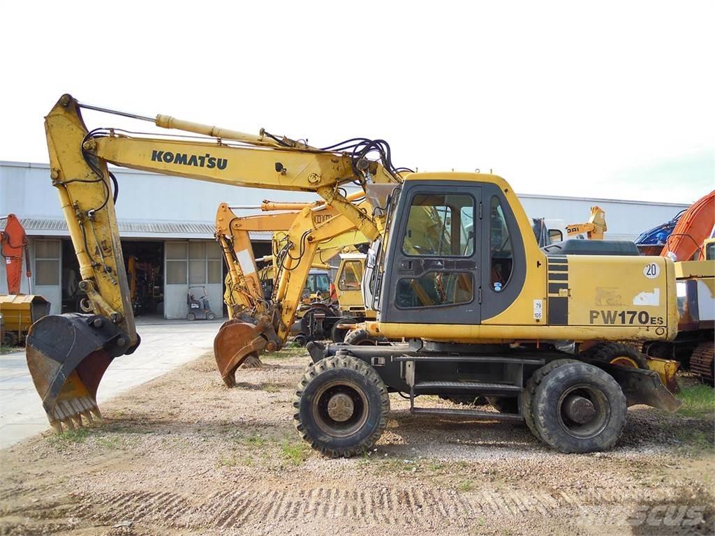 Komatsu PW170ES-6K Wielgraafmachines