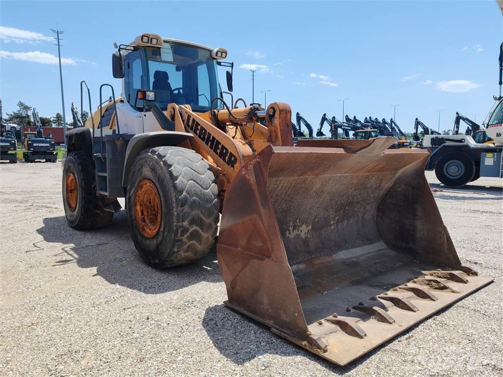 Liebherr L566 Wielladers