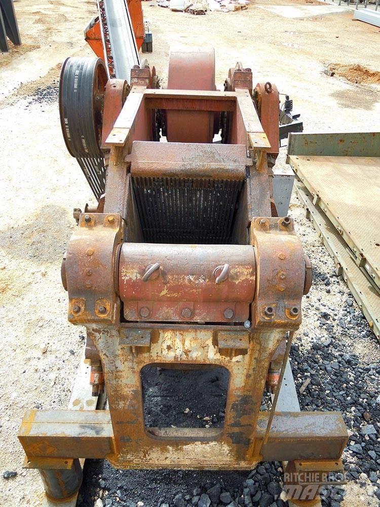 STT čeljusni mlin Frezen / Slijpmachines