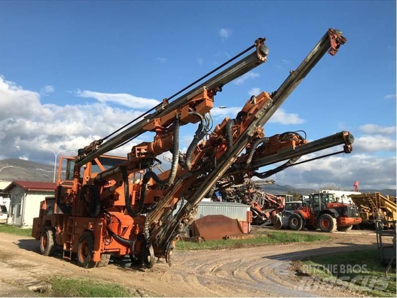 Tamrock Super 316G/CAB Surface drill rigs