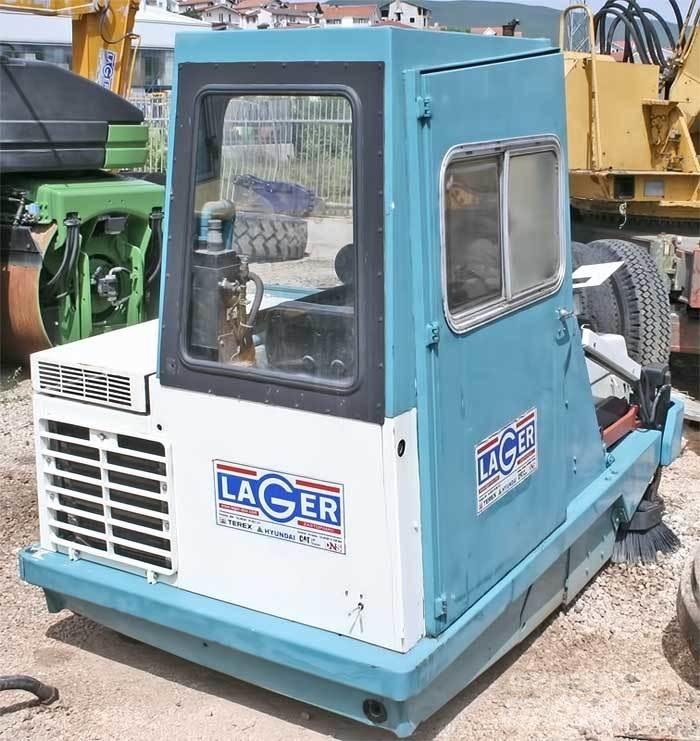 Tennant NV 275 Veegwagens
