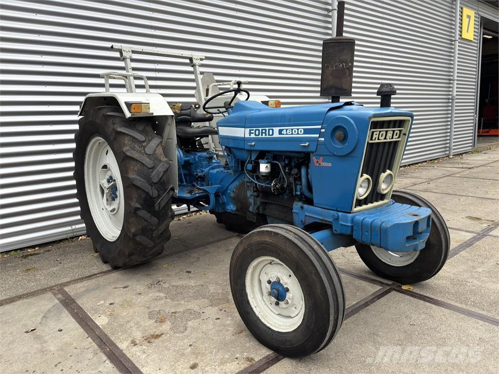 Ford 4600 Tractoren