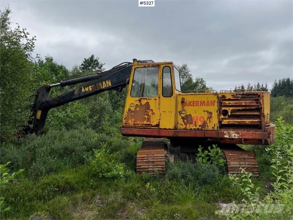 Åkerman H9 Rupsgraafmachines
