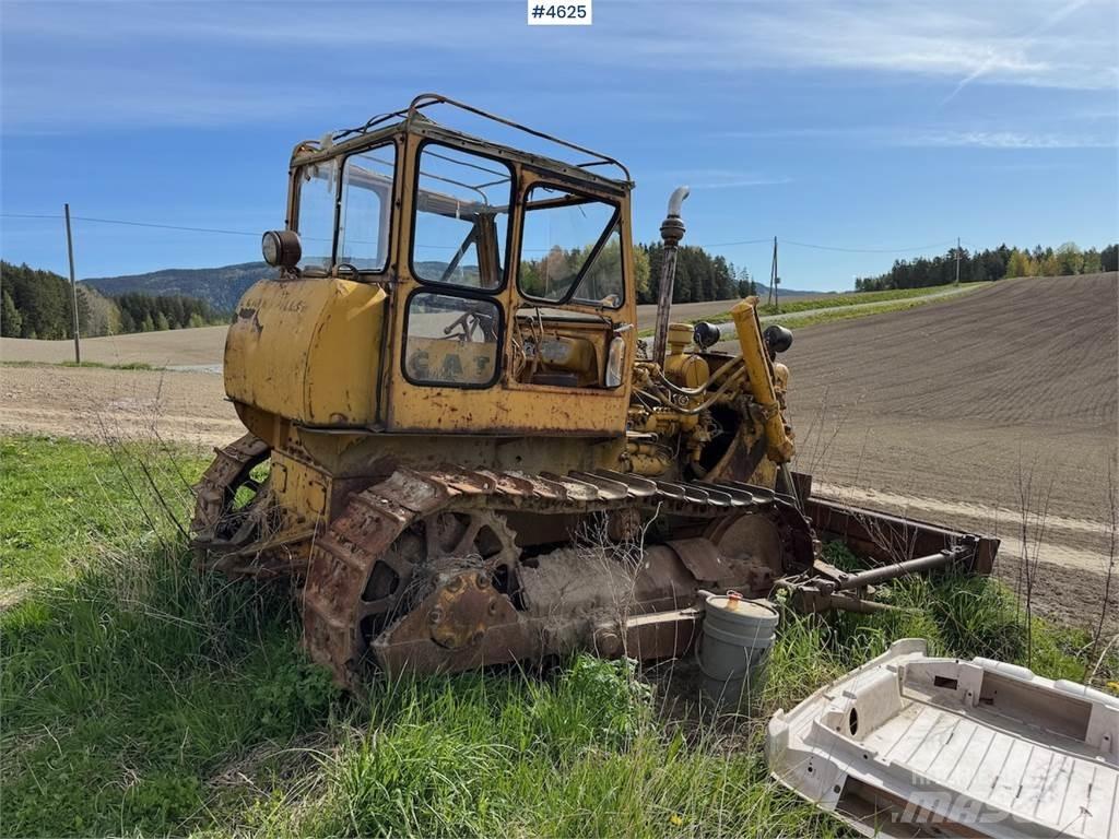 CAT D4C Rupsdozers