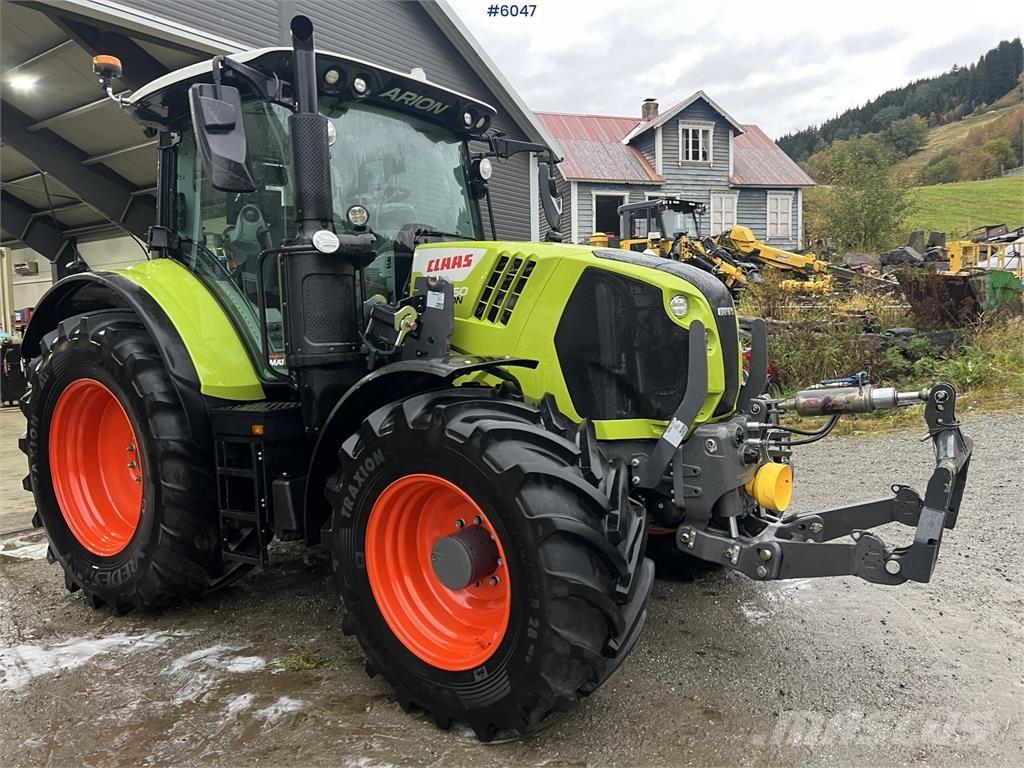 CLAAS 550 Tractoren