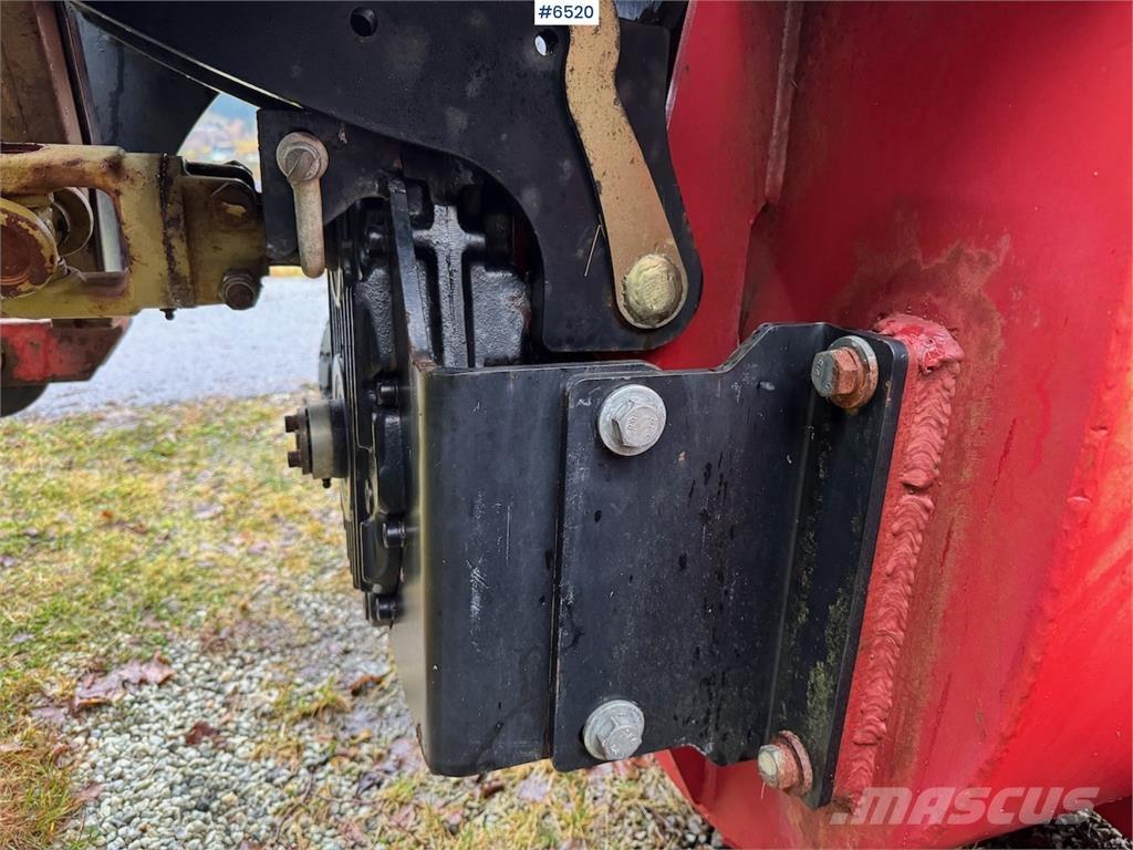 Dalen 2010-D Sneeuwschuivers en -ploegen