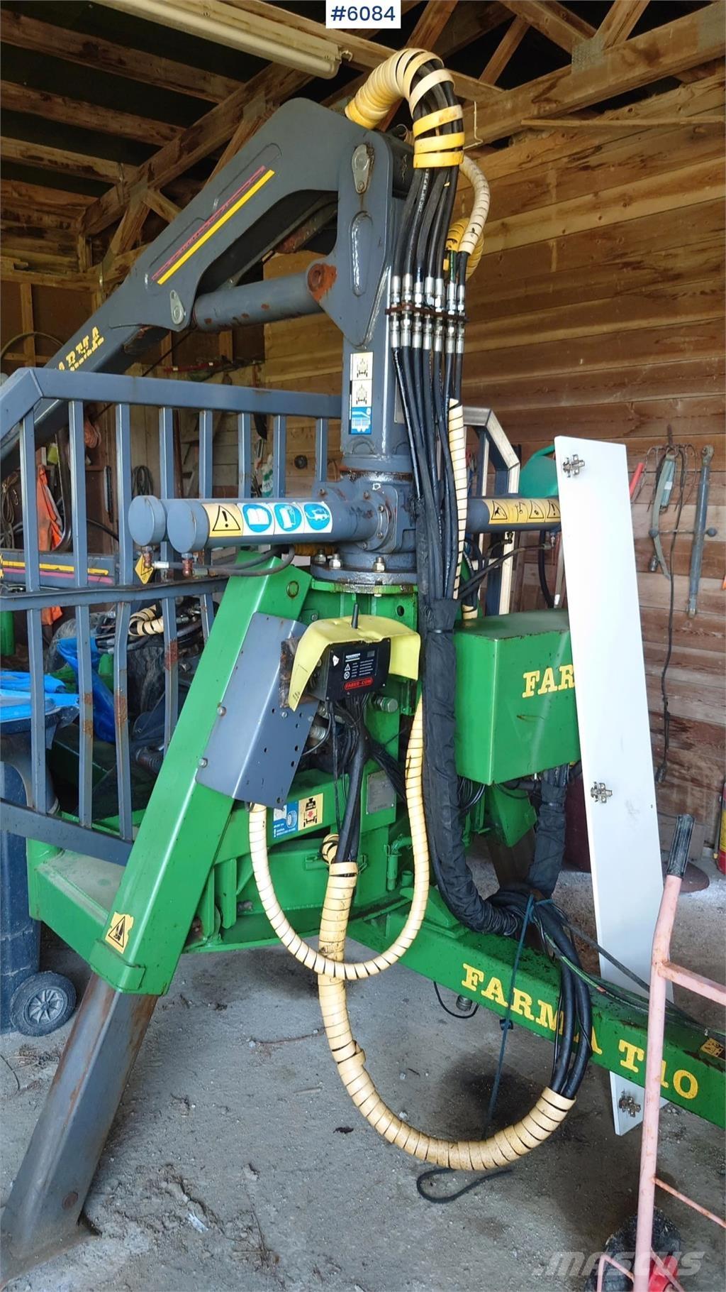 Farma T10 Hout-Aanhangers