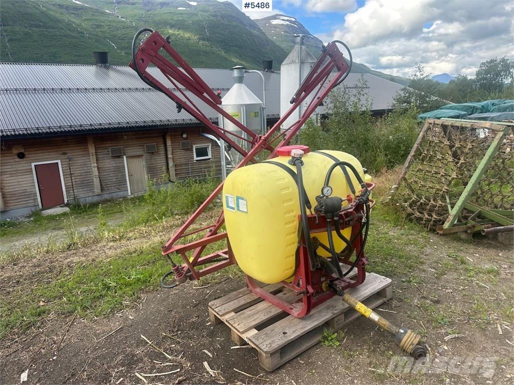 Hardi 400 Getrokken spuitmachines