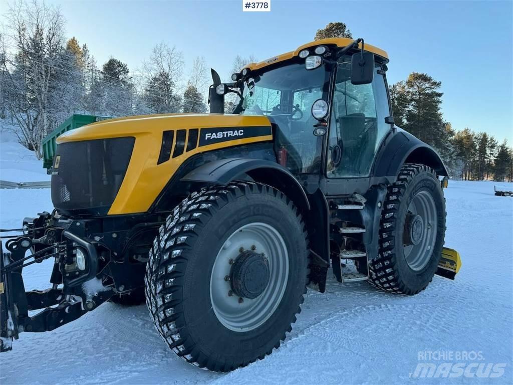 JCB Fastrac 8250 Tractoren