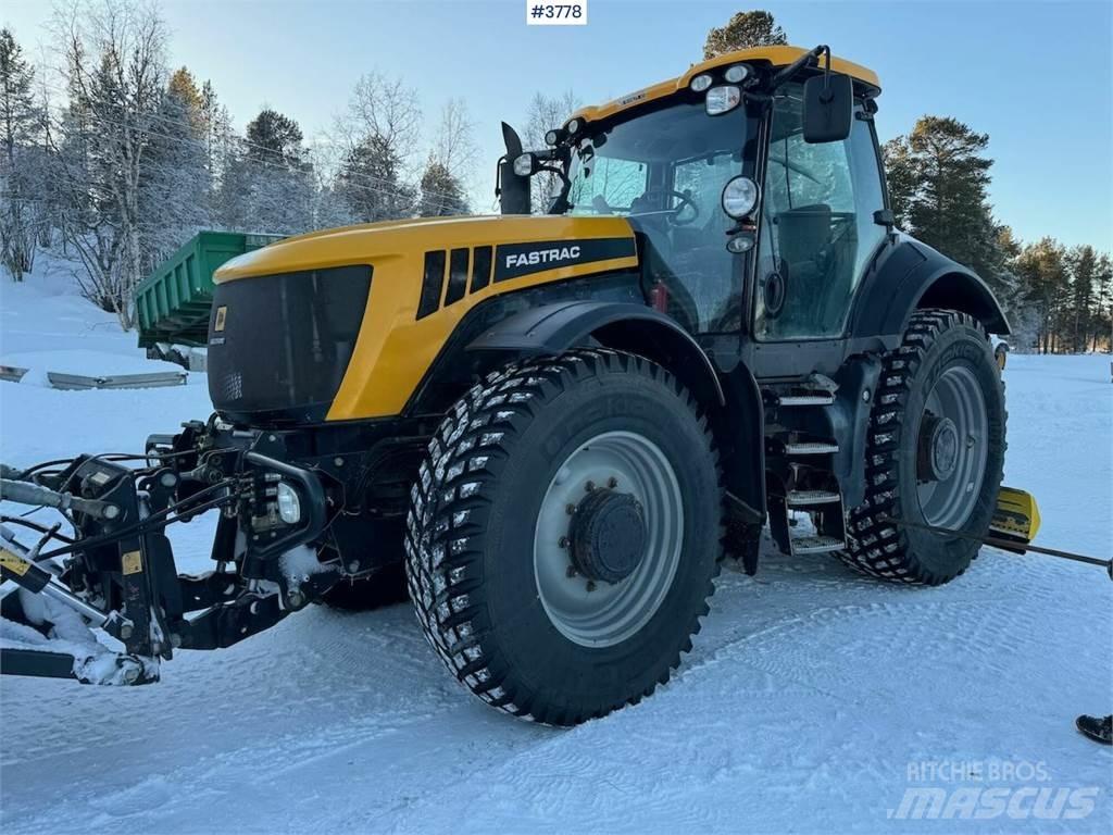JCB Fastrac 8250 Tractoren
