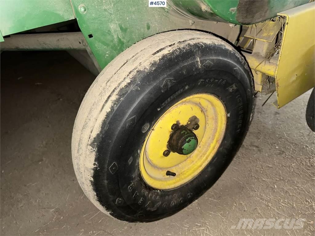 John Deere 332 A Overige rooimachines