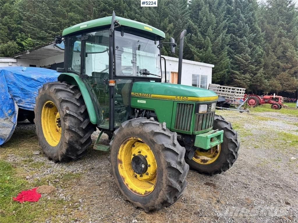 John Deere 5400 Tractoren