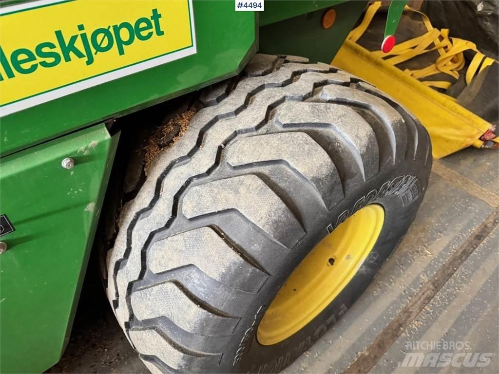 John Deere 578 Overige hooi- en voedergewasmachines