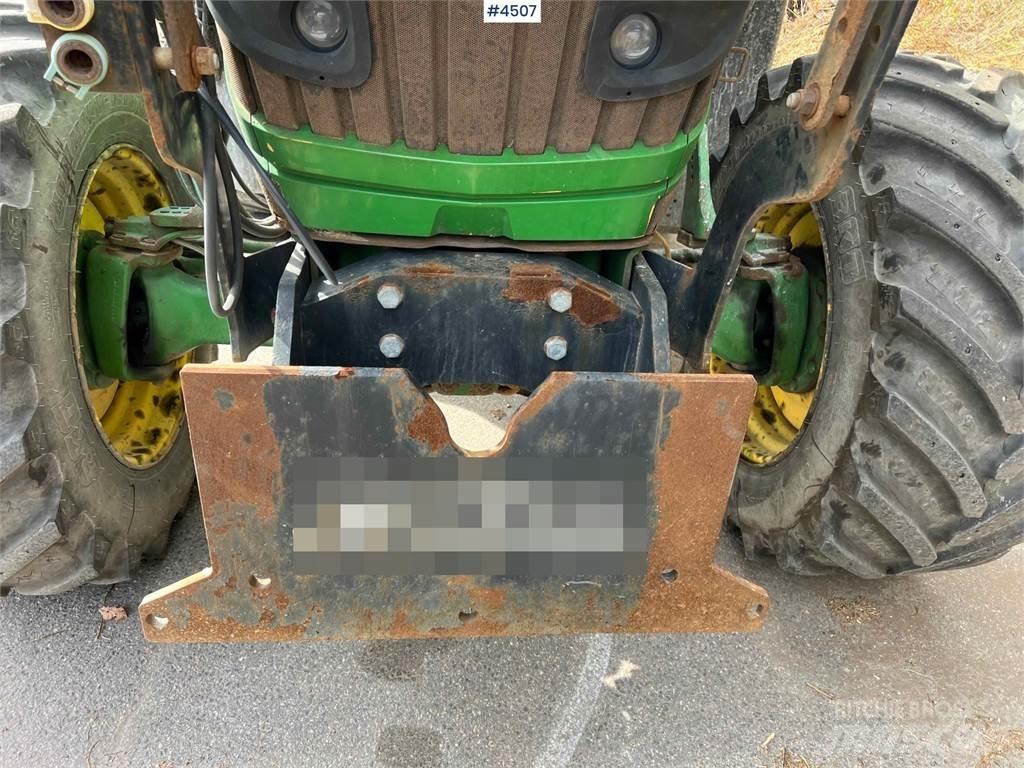 John Deere 6140R Tractoren