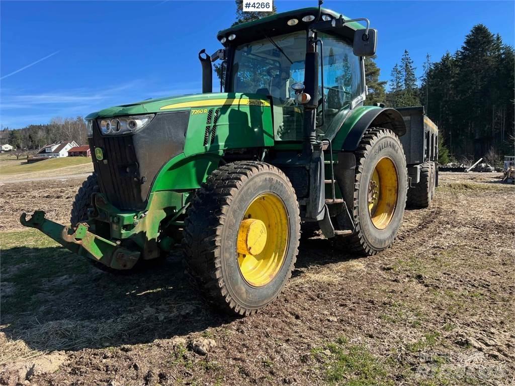 John Deere 7260R Tractoren