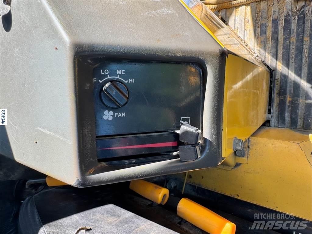 Komatsu WA420-1 Wielladers