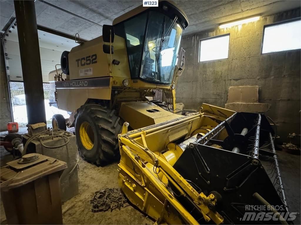 New Holland TC52 Maaidorsmachines