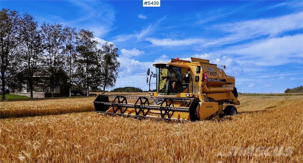 New Holland TX65 Maaidorsmachines