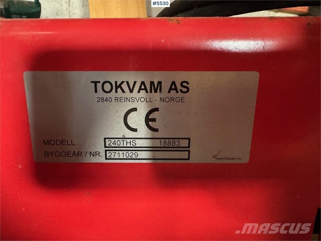 Tokvam 240 THS Sneeuwschuivers en -ploegen