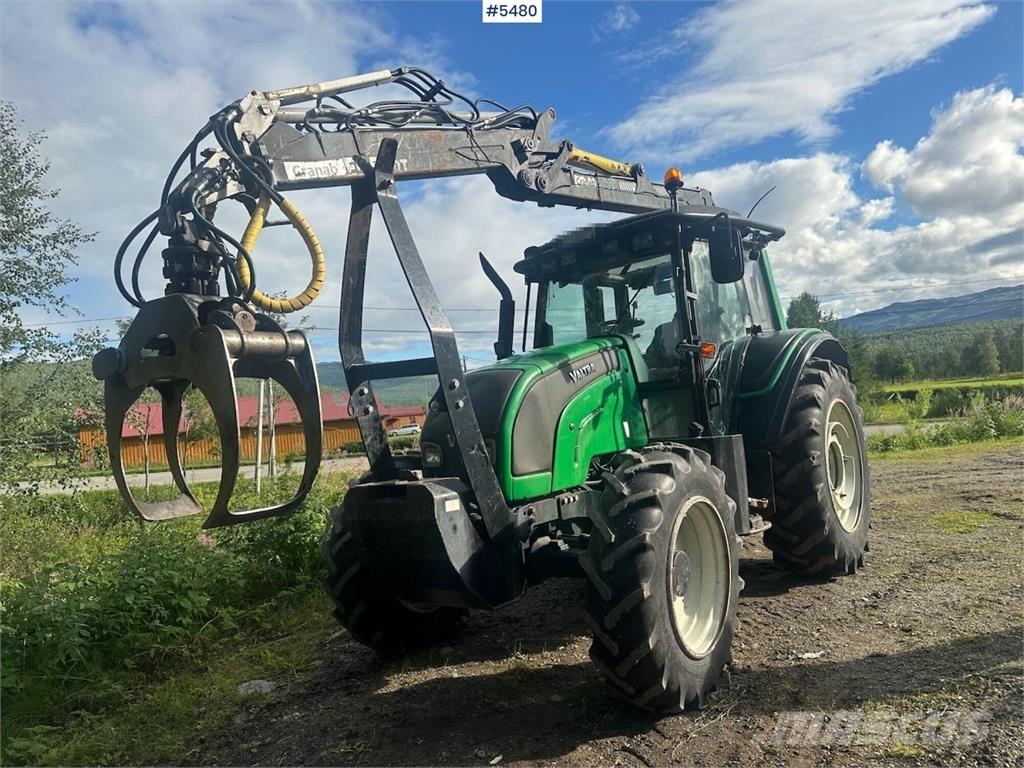 Valtra N101 Tractoren