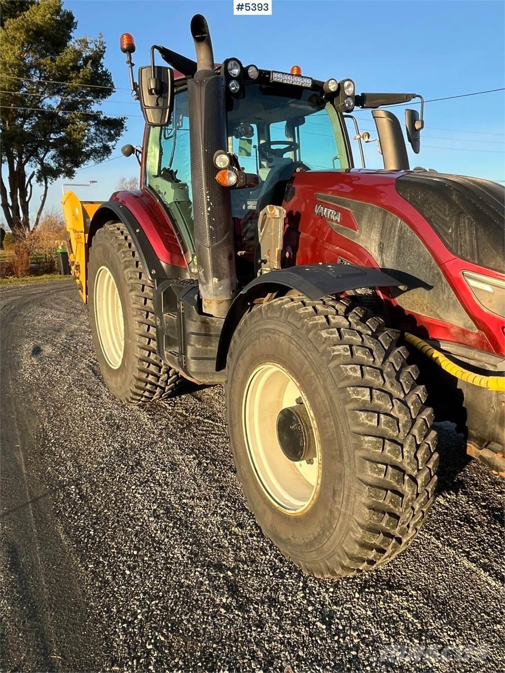 Valtra T174E Tractoren