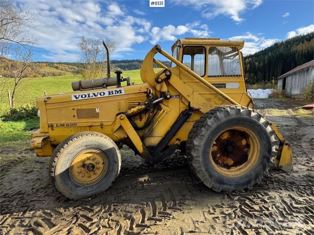 Volvo BM LM 620 Schrank- en knikladers