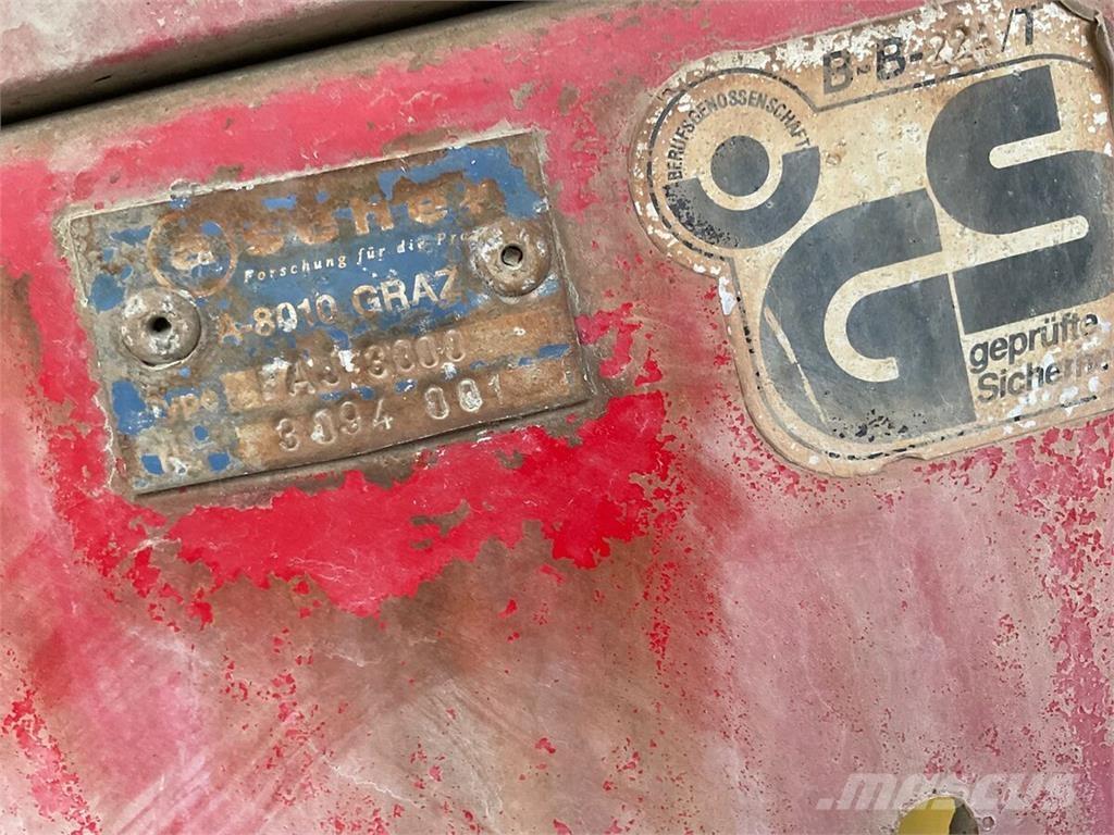  Ascher FAJ 3000 Getrokken spuitmachines