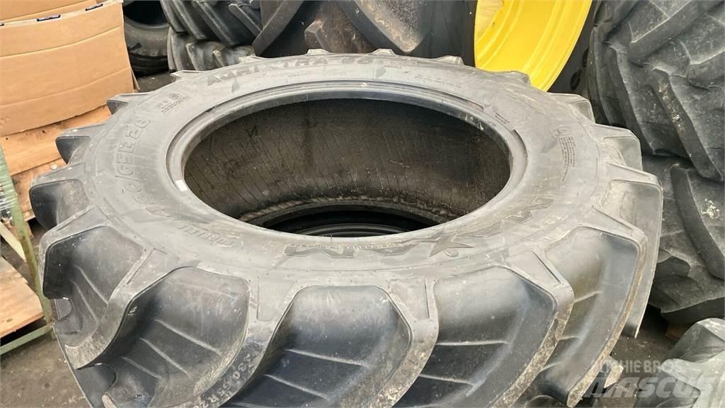 CLAAS ARION 530 Tractoren
